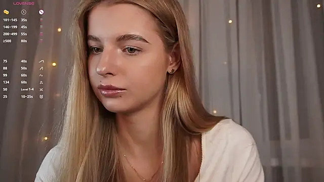 Snapshot of Sunshine_Diana chatting on 12-05-24, 11:38 Sunshine Diana online show from 12-05-24, 11:38