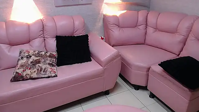 Alaya cute online show from 11-15-25, 12:08