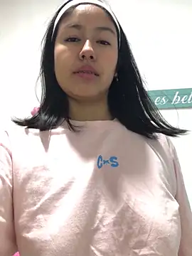 EmmaRossem online show from 10-10-25, 06:29