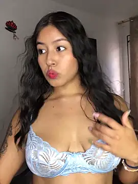 EmmaRossem online show from 04-23-26, 08:33