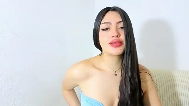 Snapshot of Sweet-Sophiee chatting on 10-04-25, 04:54 Sweet-Sophiee online show from 10-04-25, 04:54