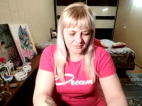 Lia Laguna77 online show from 04-20-26, 07:04