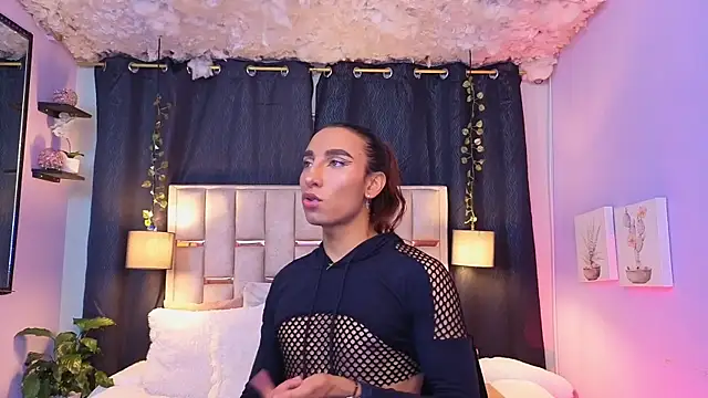 Snapshot of Nathan_Smith_ chatting on 09-23-25, 07:28 Nathan Smith  online show from 09-23-25, 07:28