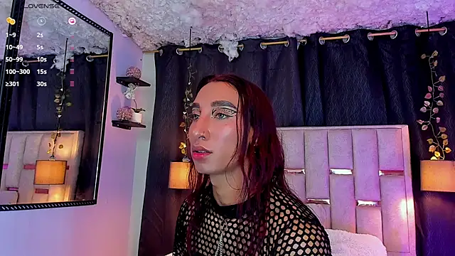 Snapshot of Nathan_Smith_ chatting on 10-27-25, 07:40 Nathan Smith  online show from 10-27-25, 07:40