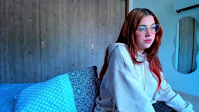 Snapshot of kittyandrick chatting on 03-10-25, 09:18 kittyandrick online show from 03-10-25, 09:18