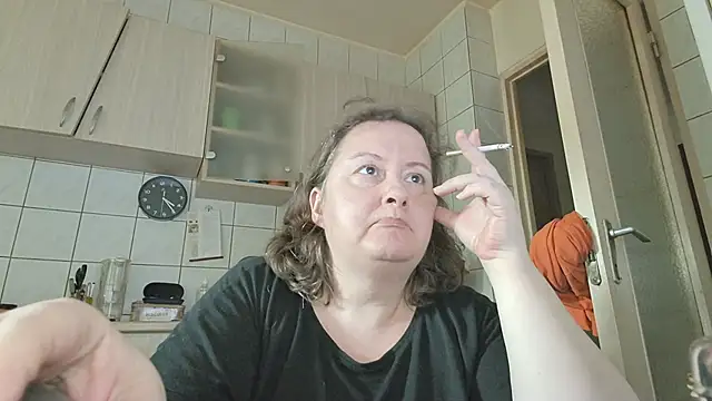 Snapshot of melissaBlessing chatting on 01-25-25, 12:26 melissaBlessing online show from 01-25-25, 12:26