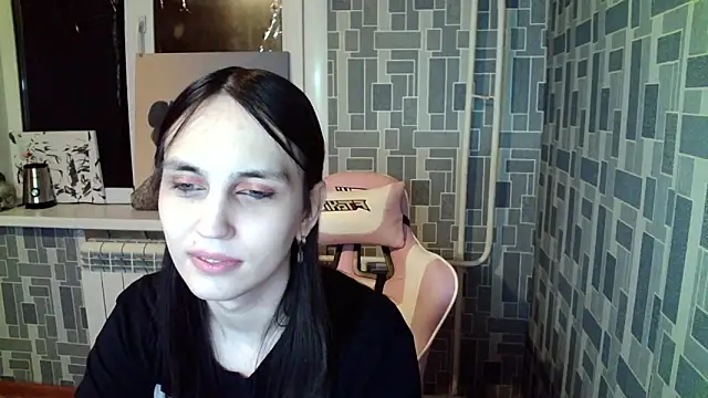 BlackHe4rts  online show from 10-03-25, 02:47