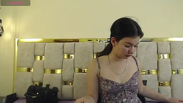 lilimini032 online show from 01-16-25, 06:06