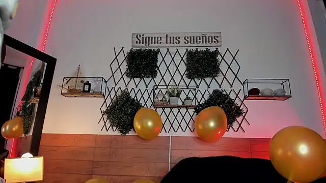 Snapshot of Angelgraham_1 chatting on 09-22-25, 03:14 Angelgraham 1 online show from 09-22-25, 03:14