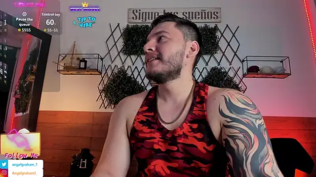 Snapshot of Angelgraham_1 chatting on 09-24-25, 04:10 Angelgraham 1 online show from 09-24-25, 04:10