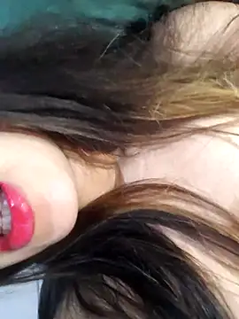 Snapshot of Jinaas chatting on 02-09-25, 03:45 Jinaas online show from 02-09-25, 03:45