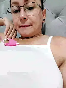 milly sanchez online show from 06-03-26, 06:57