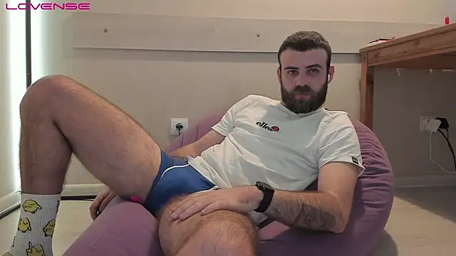 Snapshot of OtisRam chatting on 02-05-25, 03:52 OtisRam online show from 02-05-25, 03:52