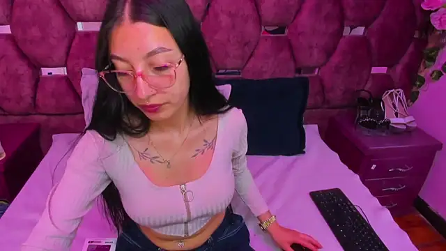 Katty Queen online show from 04-10-26, 12:32