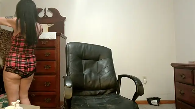 Snapshot of Organza1 chatting on 03-02-25, 02:51 Organza1 online show from 03-02-25, 02:51