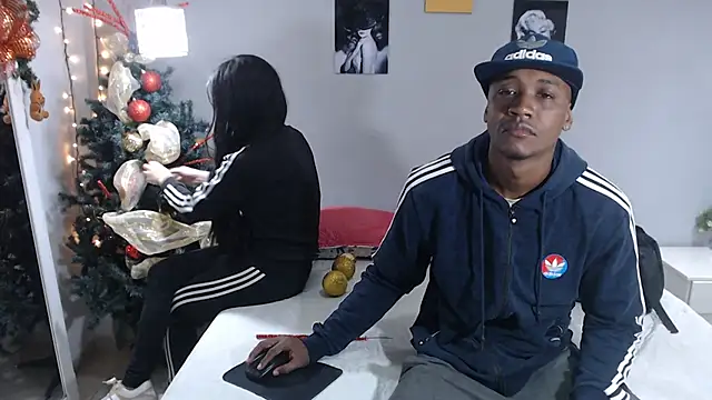 Snapshot of Kimandyuk chatting on 12-24-24, 05:13 Kimandyuk online show from 12-24-24, 05:13