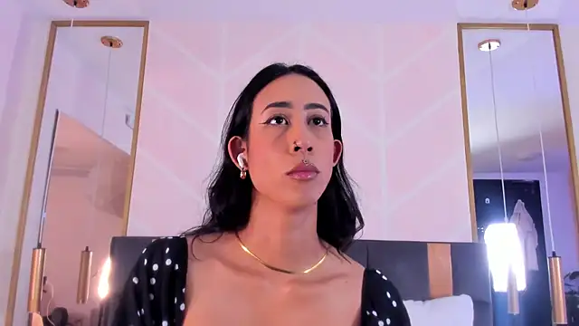 GabyPetit online show from 12-04-25, 07:55