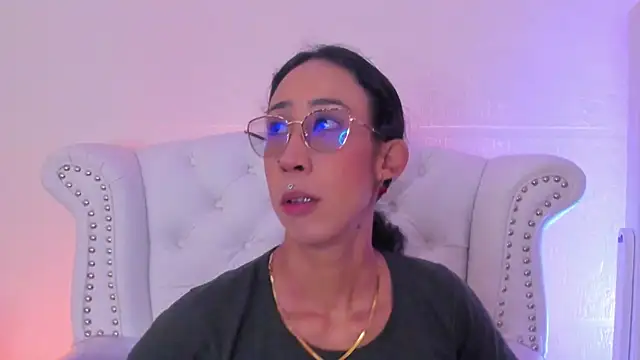 GabyPetit online show from 02-28-26, 07:48