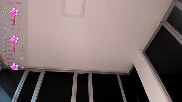 Snapshot of Megan_Lim chatting on 01-16-25, 10:32 Megan Lim online show from 01-16-25, 10:32