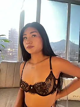 Snapshot of Megan_Lim chatting on 02-01-25, 01:41 Megan Lim online show from 02-01-25, 01:41