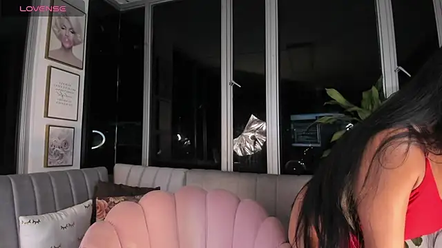 Snapshot of Megan_Lim chatting on 03-01-25, 10:24 Megan Lim online show from 03-01-25, 10:24