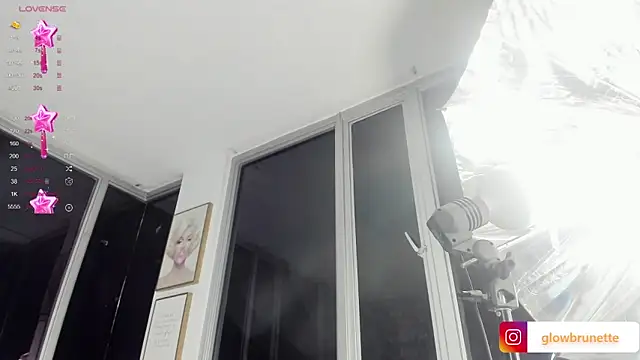 Snapshot of Megan_Lim chatting on 03-10-25, 10:04 Megan Lim online show from 03-10-25, 10:04