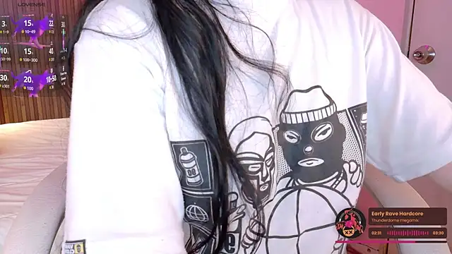 Lucy Smith2 online show from 12-02-25, 04:29