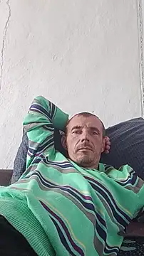 Snapshot of MachoXRallph chatting on 10-28-25, 10:08 MachoXRallph online show from 10-28-25, 10:08