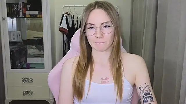 Snapshot of littlevildevil chatting on 01-30-25, 03:08 littlevildevil online show from 01-30-25, 03:08