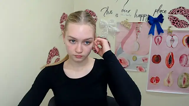 MademoiselleCl online show from 12-22-24, 09:33