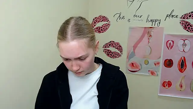 MademoiselleCl online show from 02-05-25, 07:07