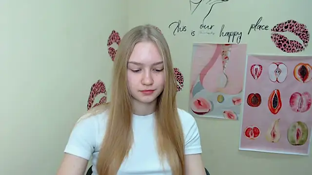 MademoiselleCl online show from 02-08-25, 07:04