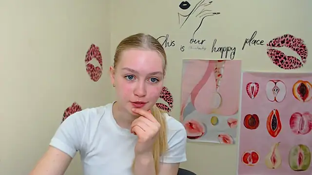 MademoiselleCl online show from 03-19-25, 10:33