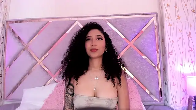 Snapshot of _lanna_jhonson_ chatting on 01-16-25, 11:37 lanna jhonson online show from 01-16-25, 11:37