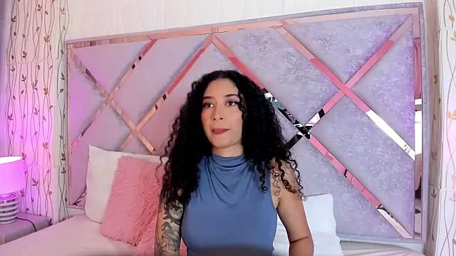 Snapshot of _lanna_jhonson_ chatting on 01-29-25, 11:30 lanna jhonson online show from 01-29-25, 11:30