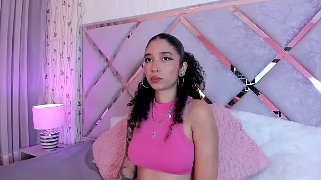 Snapshot of _lanna_jhonson_ chatting on 02-10-25, 12:30 lanna jhonson online show from 02-10-25, 12:30