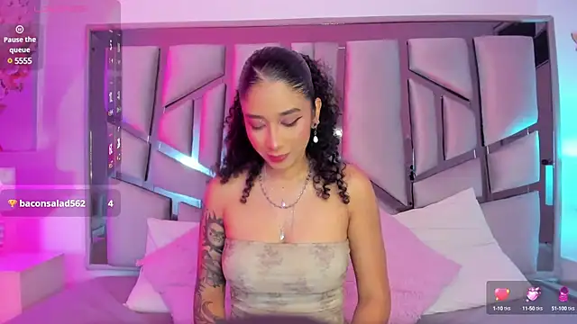 Snapshot of _lanna_jhonson_ chatting on 02-13-25, 11:50 lanna jhonson online show from 02-13-25, 11:50