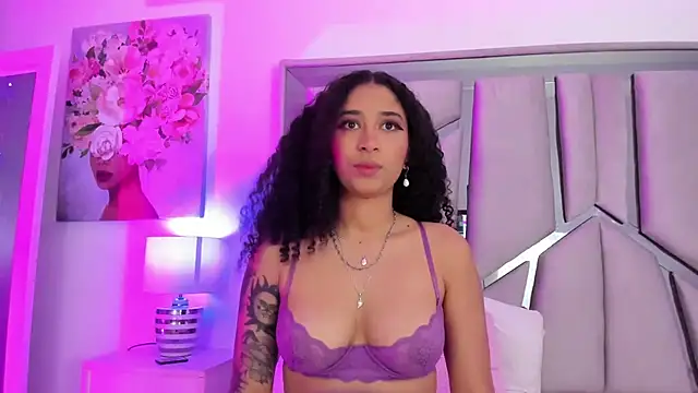 Snapshot of _lanna_jhonson_ chatting on 02-17-25, 06:04 lanna jhonson online show from 02-17-25, 06:04