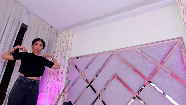 Snapshot of _lanna_jhonson_ chatting on 02-28-25, 05:04 lanna jhonson online show from 02-28-25, 05:04