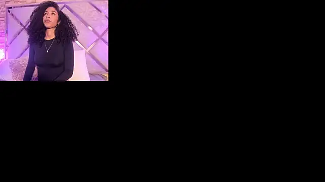 Snapshot of _lanna_jhonson_ chatting on 09-19-25, 03:30 lanna jhonson online show from 09-19-25, 03:30