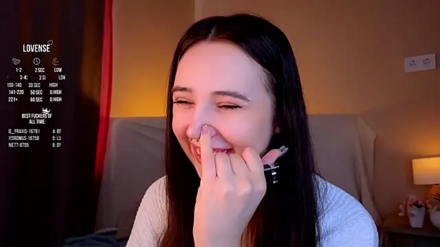 GillianDowdey online show from 10-07-25, 03:04