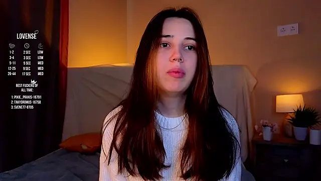 GillianDowdey online show from 10-16-25, 02:56