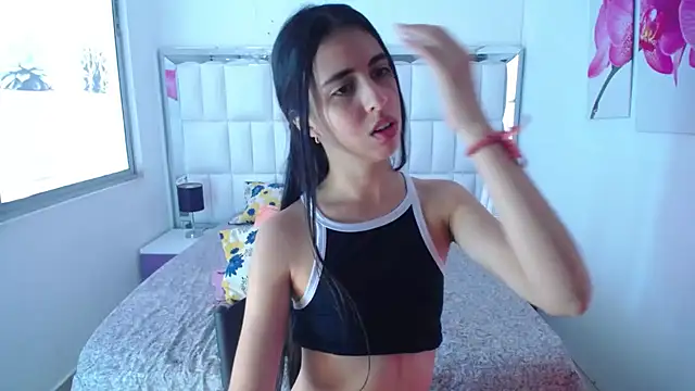 Snapshot of anna_alvarez chatting on 01-15-25, 07:01 anna alvarez online show from 01-15-25, 07:01