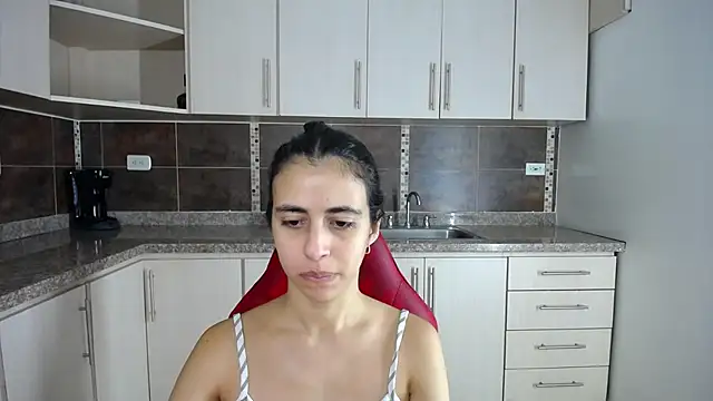 Snapshot of anna_alvarez chatting on 02-14-25, 11:10 anna alvarez online show from 02-14-25, 11:10