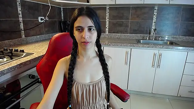 Snapshot of anna_alvarez chatting on 02-15-25, 11:06 anna alvarez online show from 02-15-25, 11:06