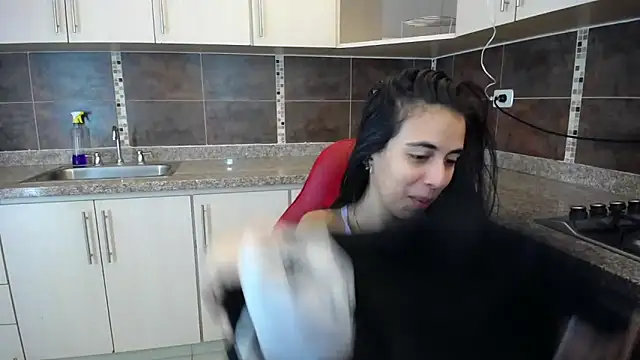 Snapshot of anna_alvarez chatting on 03-16-25, 12:11 anna alvarez online show from 03-16-25, 12:11