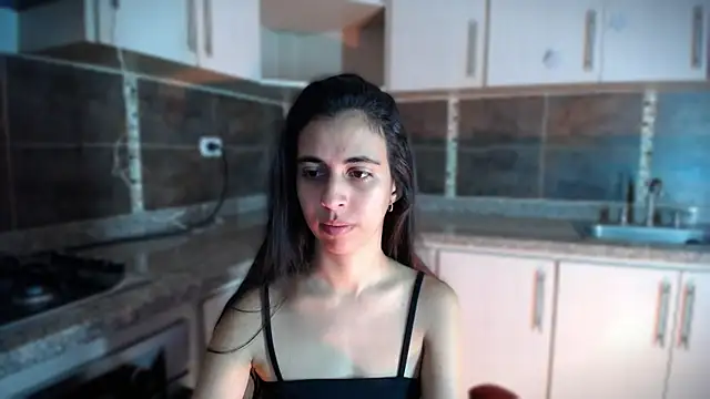 Snapshot of anna_alvarez chatting on 10-11-25, 11:09 anna alvarez online show from 10-11-25, 11:09