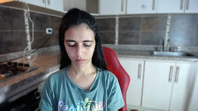 Snapshot of anna_alvarez chatting on 11-13-25, 11:31 anna alvarez online show from 11-13-25, 11:31