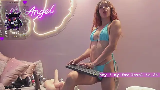 Snapshot of Ninna_monroe_ chatting on 02-16-25, 05:15 Ninna monroe online show from 02-16-25, 05:15