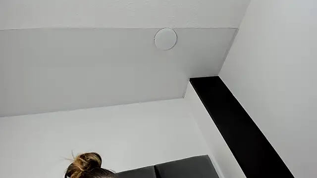 Lizz Luna online show from 10-08-25, 02:04